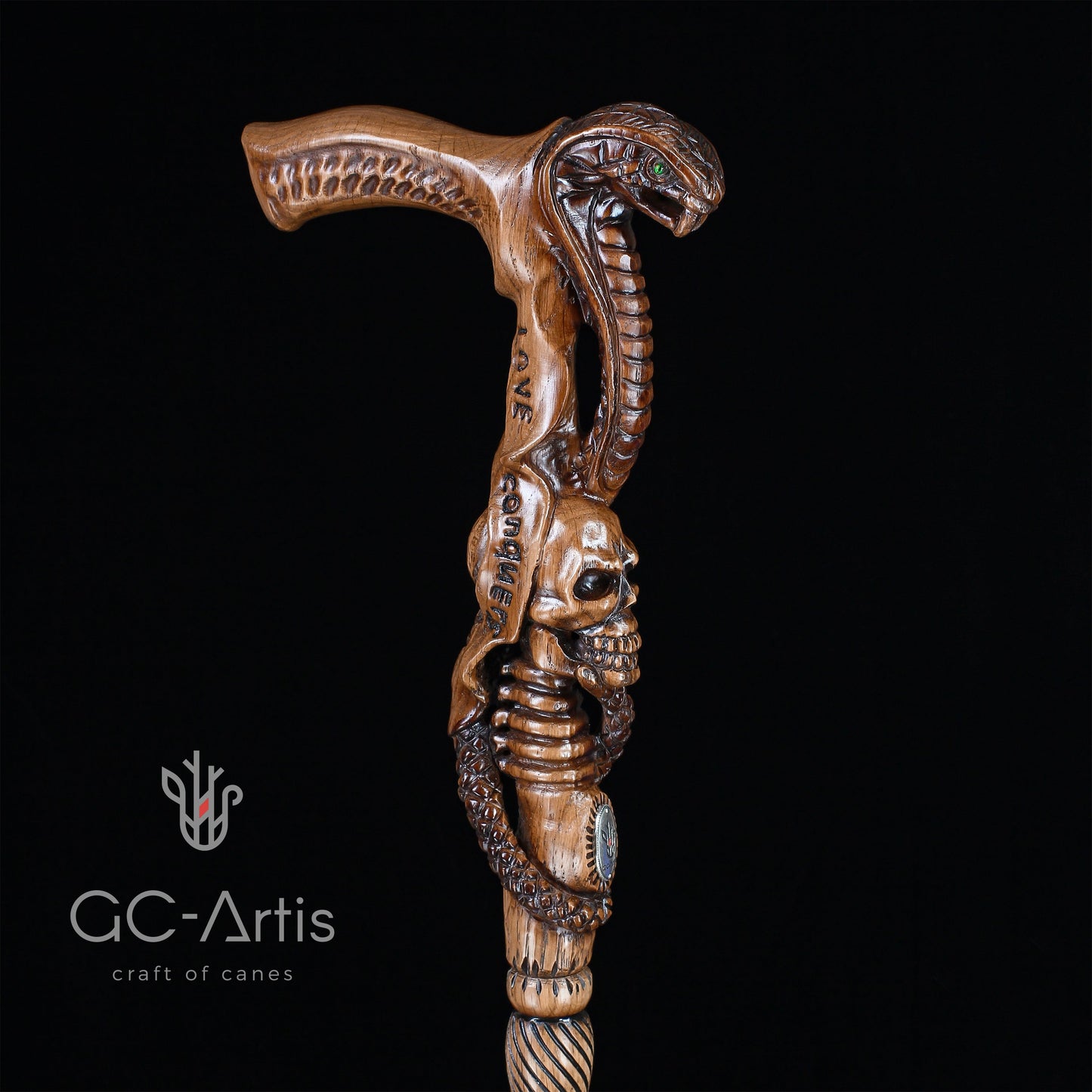 Snake & Skull Light Wood – Hand-Carved Wooden Walking Cane