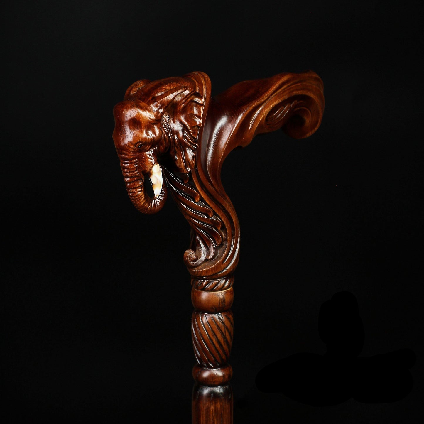 Elephant – Ergonomic Walking Cane